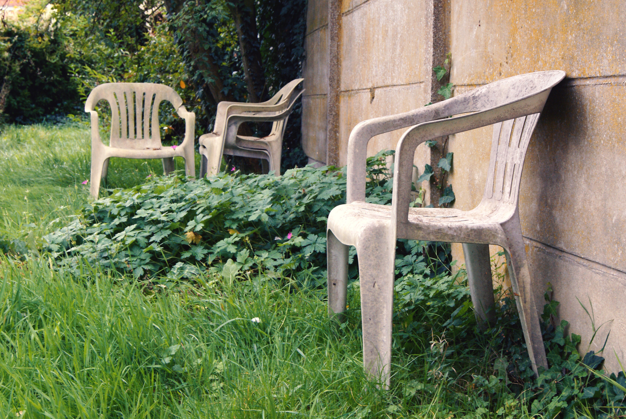 meuble mobilier de jardin plastique blanc